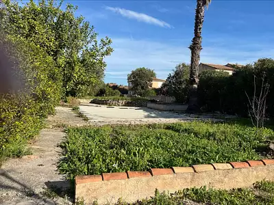 Terrain à bâtir, 370 m²