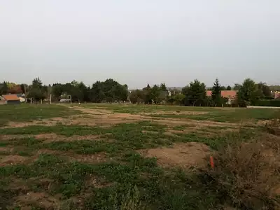 Terrain à bâtir, 750 m²