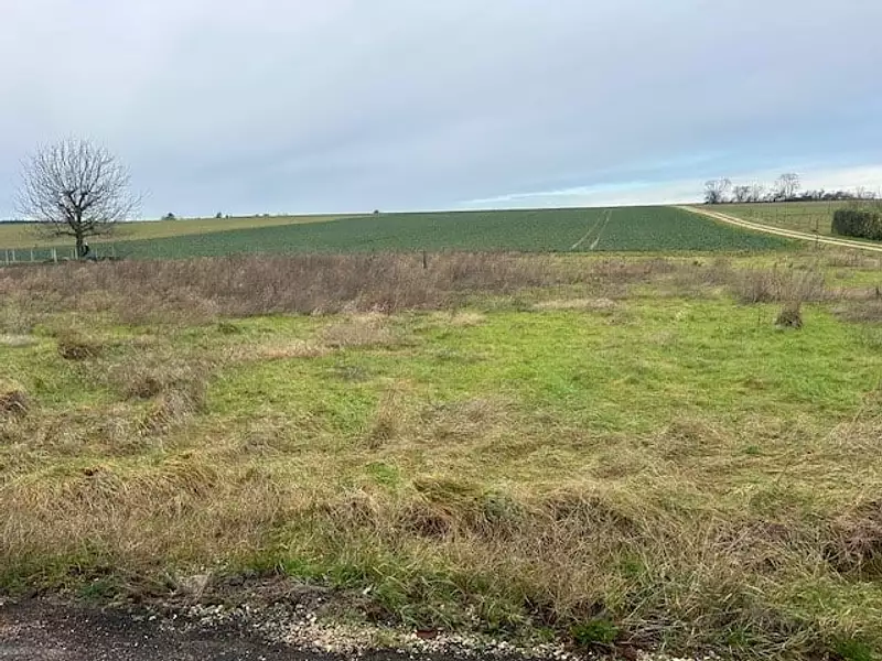 Terrain à bâtir, 776 m² - Luyères (10150)