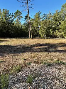 Terrain à bâtir, 817 m²