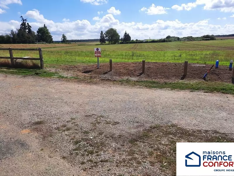 Terrain à bâtir, 1 372 m² - Grossoeuvre (27220)