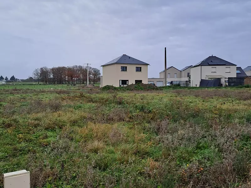 Terrain à bâtir, 408 m² - Saint-Mathurin-sur-Loire (49250)