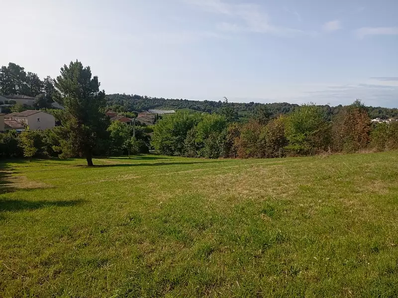 Terrain à bâtir, 405 m² - Châteauneuf-sur-Isère (26300)