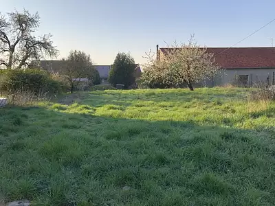Terrain à bâtir, 300 m²