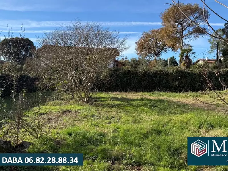 Terrain à bâtir, 800 m² - Labenne (40530)