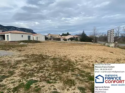 Terrain à bâtir, 632 m²