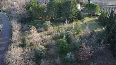 Terrain à bâtir, 1 380 m²