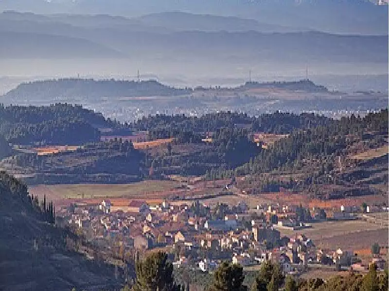 Terrain à bâtir, 450 m² - Bize-Minervois (11120)