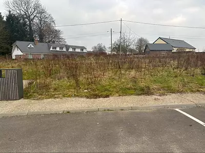 Terrain à bâtir, 532 m²