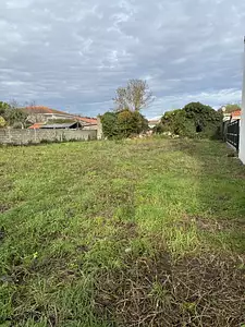 Terrain à bâtir, 782 m²