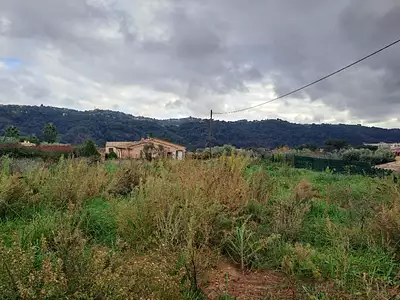 Terrain à bâtir, 650 m²