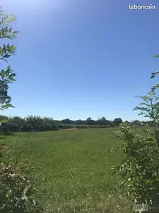 Terrain à bâtir, 1 500 m²