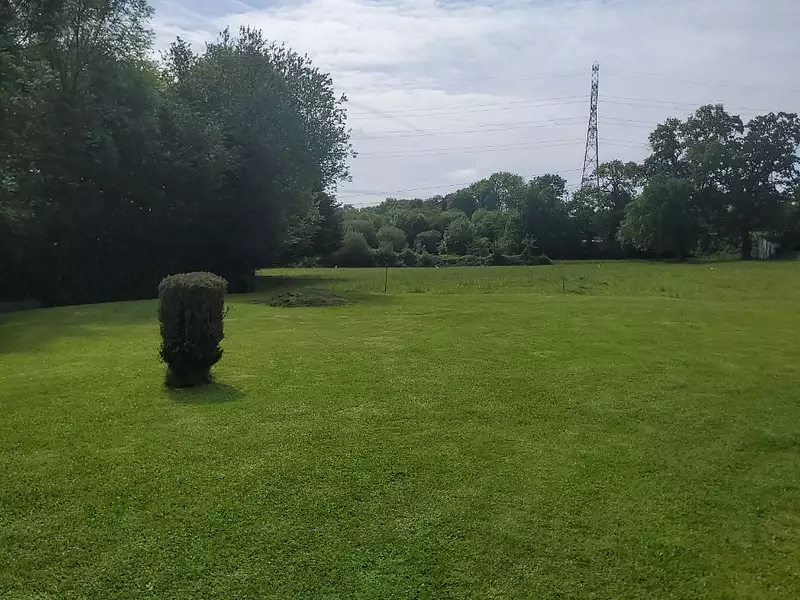 Terrain à bâtir, 900 m² - Lannemezan (65300)