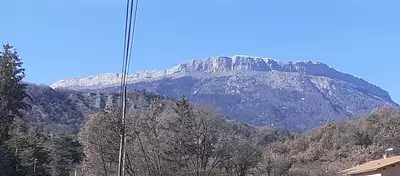 Terrain à bâtir, 717 m²