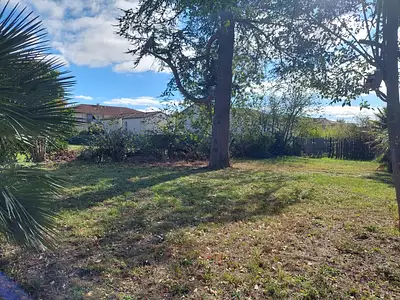 Terrain à bâtir, 630 m²