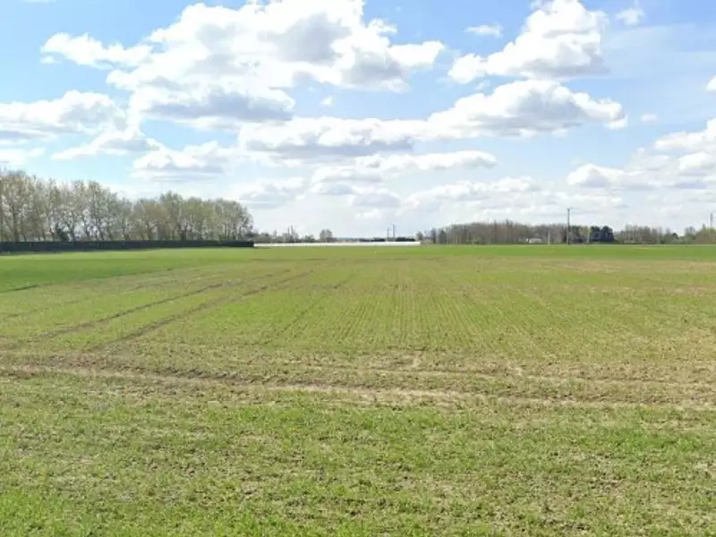 Terrain à bâtir, 384 m² - Douvrin (62138)