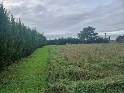 Terrain à bâtir, 600 m²