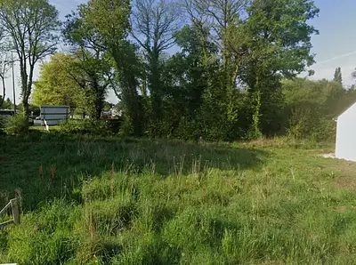 Terrain à bâtir, 349 m²