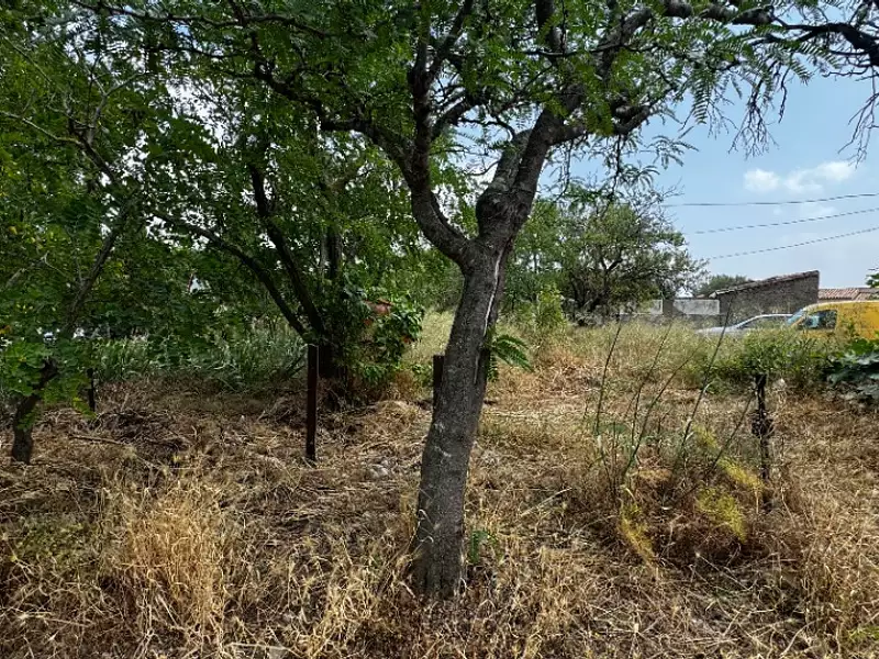 Terrain à bâtir, 523 m² - Fabrezan (11200)