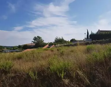 Terrain à bâtir, 708 m²