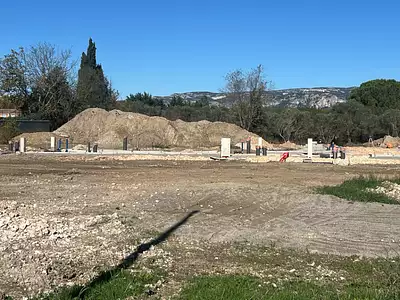 Terrain à bâtir, 351 m²