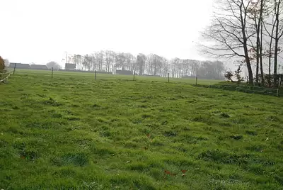 Terrain à bâtir, 1 550 m²