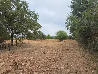 Terrain à bâtir, 550 m²