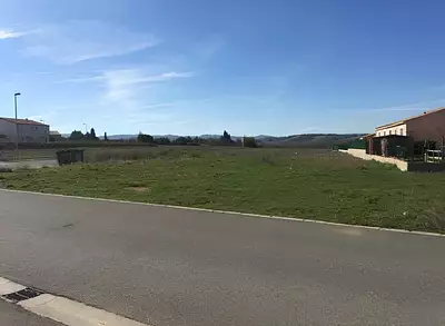 Terrain à bâtir, 400 m²