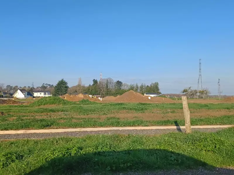 Terrain à bâtir, 768 m² - Montigny (76380)