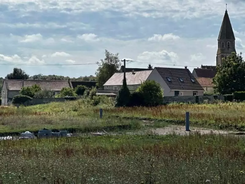 Terrain à bâtir, 580 m² - Bouconvillers (60240)