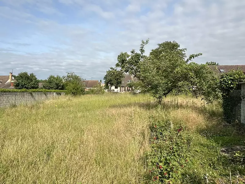 Terrain à bâtir, 288 m² - Saint-Thibault-des-Vignes (77400)