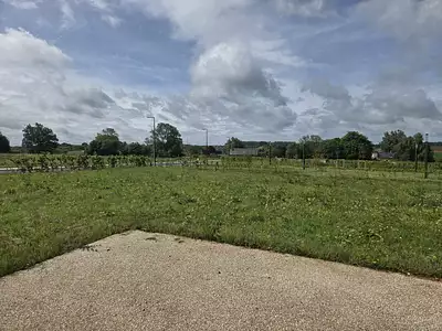 Terrain à bâtir, 550 m²