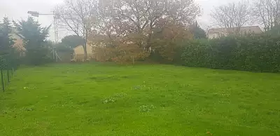 Terrain à bâtir, 800 m²