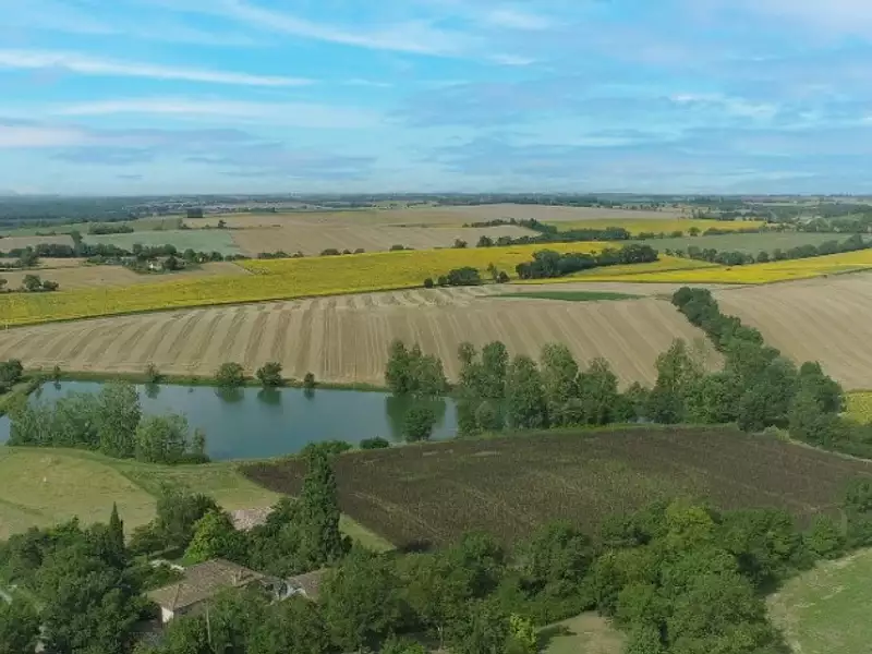 Terrain à bâtir, 620 m² - Sainte-Livrade (31530)