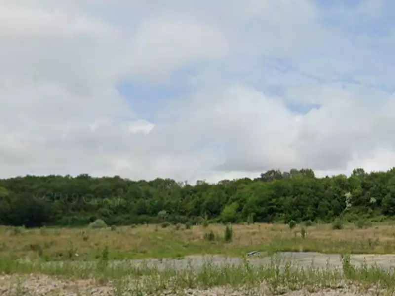 Terrain à bâtir, 1 355 m² - Marcilly-sur-Vienne (37800)