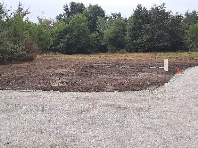 Terrain à bâtir, 613 m² - Mios (33380)