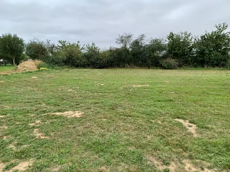 Terrain à bâtir, 544 m² - Sillé-le-Guillaume (72140)