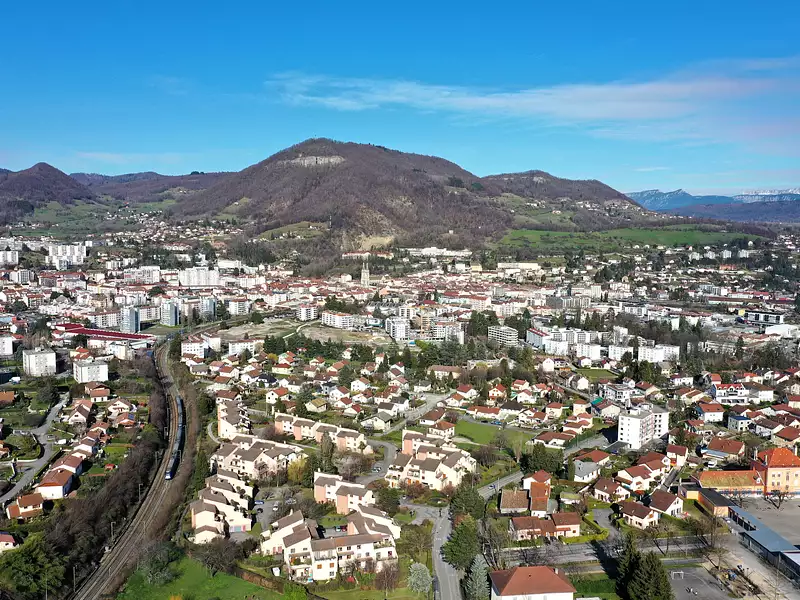 Le Château - Voiron (38500)