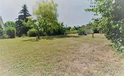 Terrain à bâtir, 360 m²