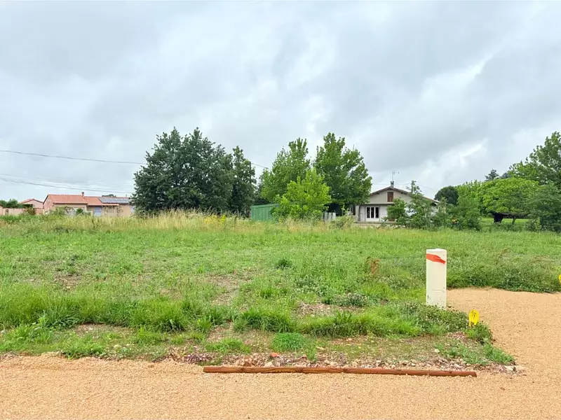 Terrain à bâtir, 1 170 m² - Villaudric (31620)