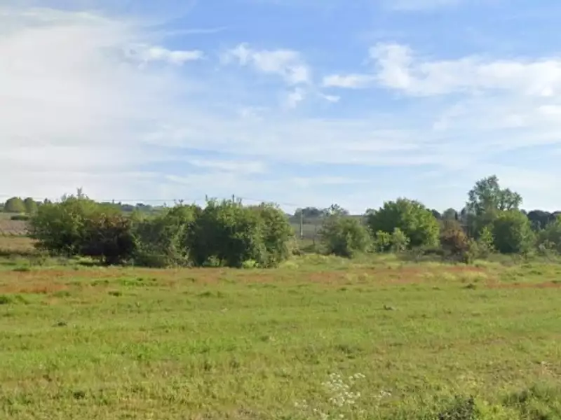 Terrain à bâtir, 400 m² - Saint-Macaire (33490)