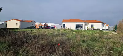 Terrain à bâtir, 324 m²