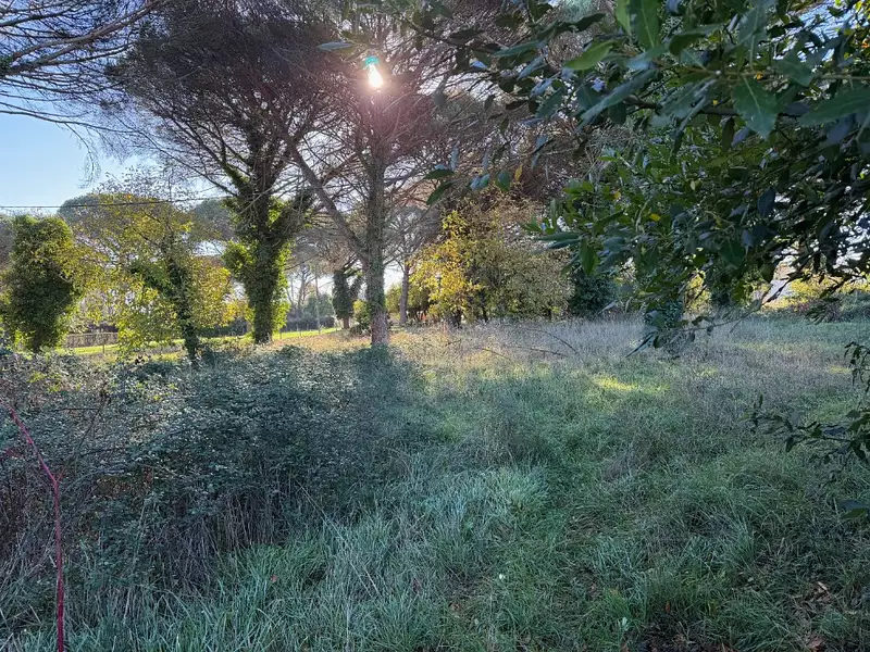 Terrain à bâtir, 1 084 m² - Langon (33210)