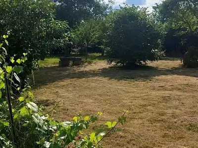 Terrain à bâtir, 1 980 m² - Lencloître (86140)