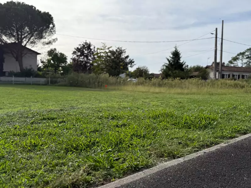 Terrain à bâtir, 323 m² - Andernos-les-Bains (33510)