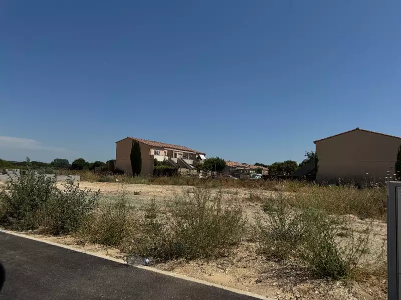 Terrain à bâtir, 436 m² - Le Cailar (30740)