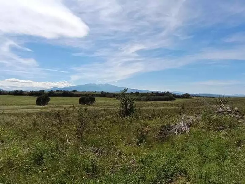 Terrain à bâtir, 220 m² - Saint-Jean-Lasseille (66300)