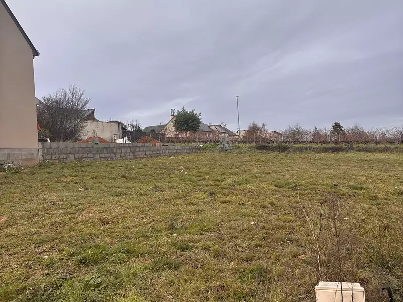 Terrain à bâtir, 385 m² - Brissac Loire Aubance (49320)