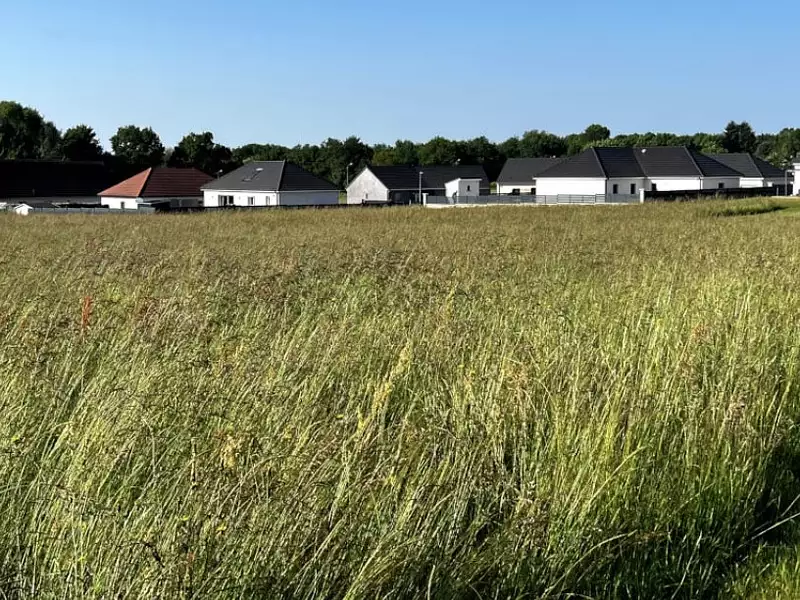 Terrain à bâtir, 975 m² - Montchanin (71210)