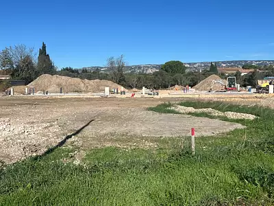 Terrain à bâtir, 351 m²